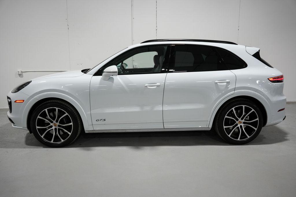 PORSCHE CAYENNE - 2