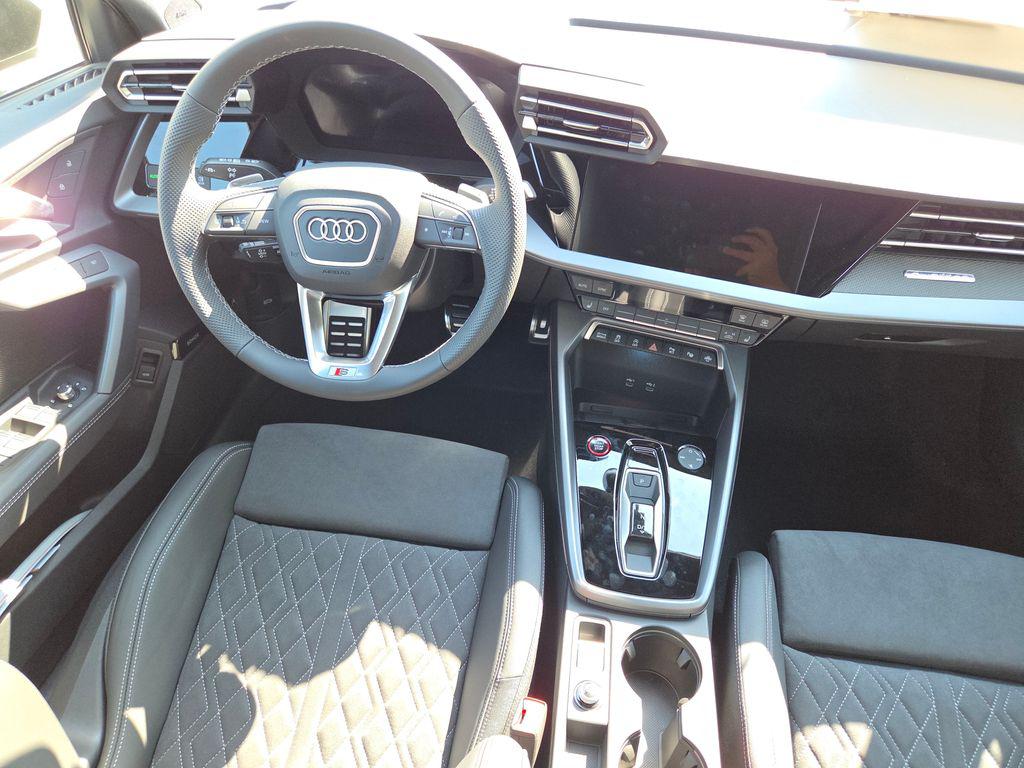 صورة 29 لـ 2026 AUDI S3 TFSI QUATTRO S TRONIC