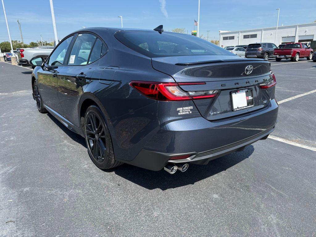TOYOTA CAMRY - 4