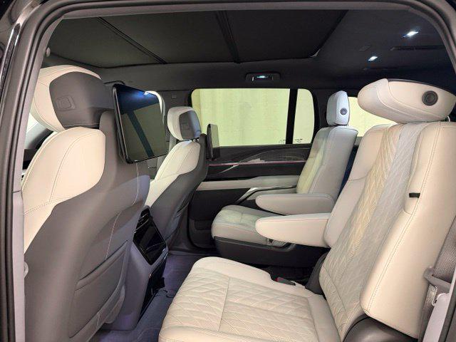 2025 Cadillac ESCALADE IQ SPORT 1 — миниатюра 30