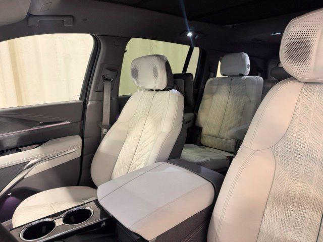 2025 Cadillac ESCALADE IQ SPORT 1 — миниатюра 27