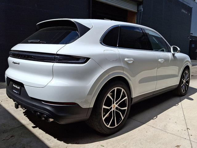 PORSCHE CAYENNE S - 7