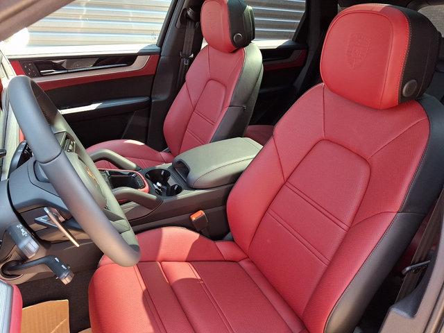 صورة 5 لـ 2026 Porsche CAYENNE BASE