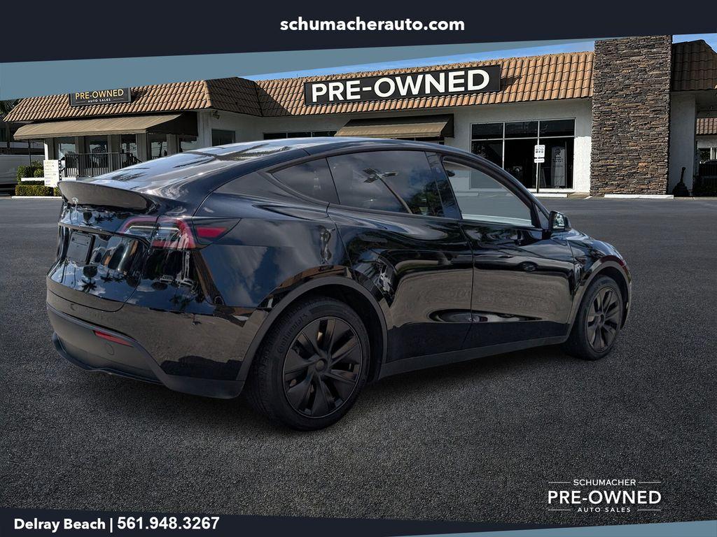 TESLA MODEL Y LONG RANGE - 7