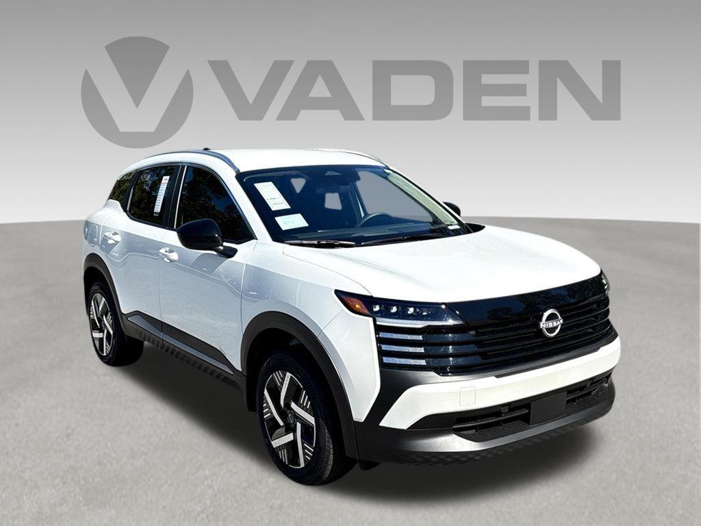 New 2026 Nissan Kicks SV