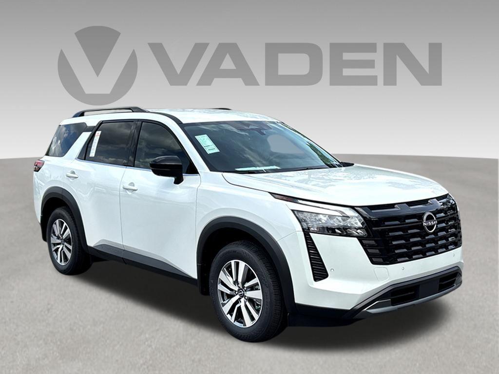 New 2026 Nissan Pathfinder SL