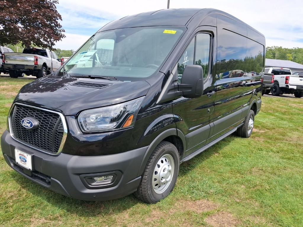 New 2026 Ford Transit-250 148 WB Medium Roof Cargo