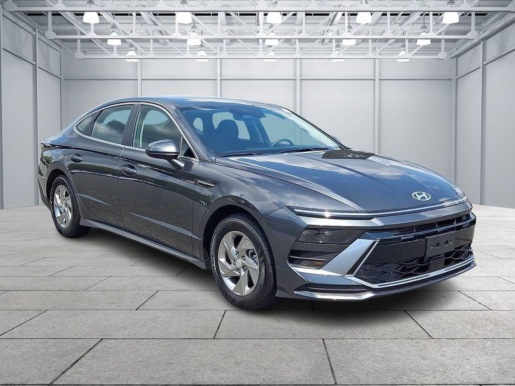 New 2026 Hyundai SONATA SE