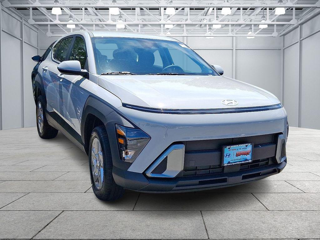 New 2026 Hyundai KONA SE