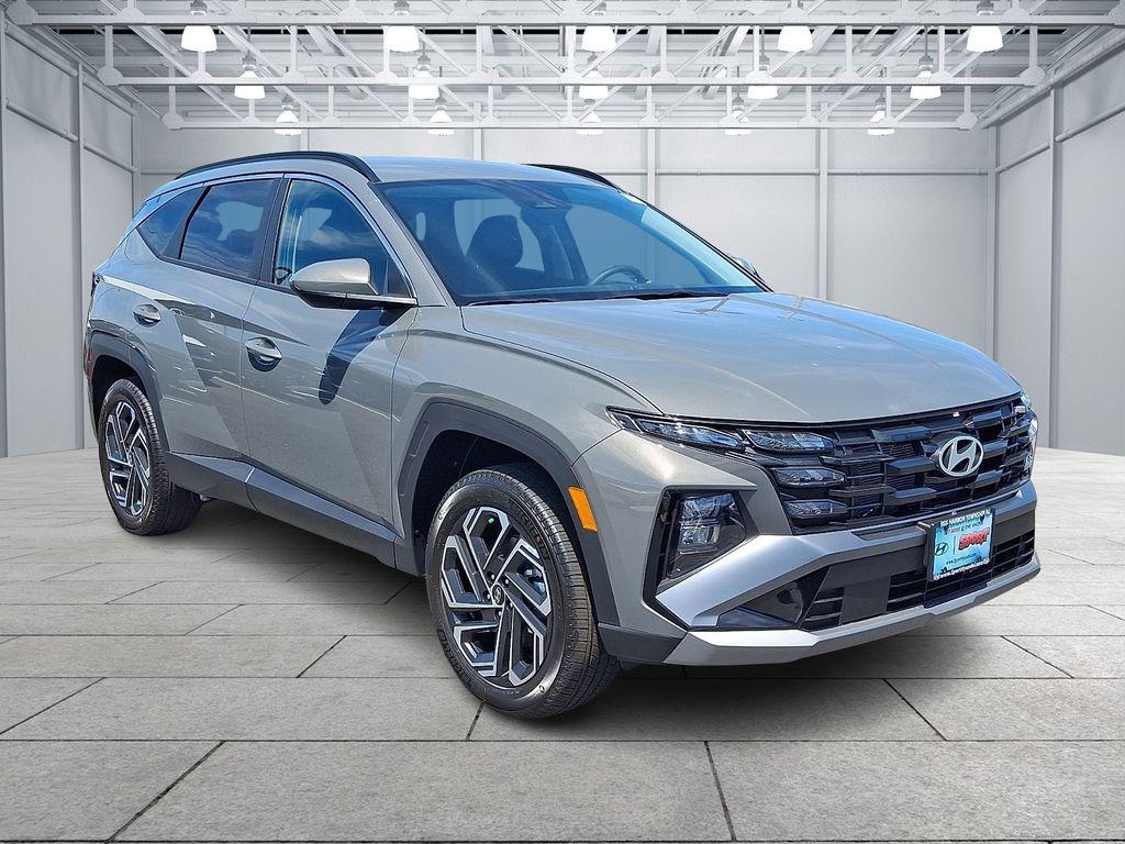 New 2026 Hyundai TUCSON SEL Plus