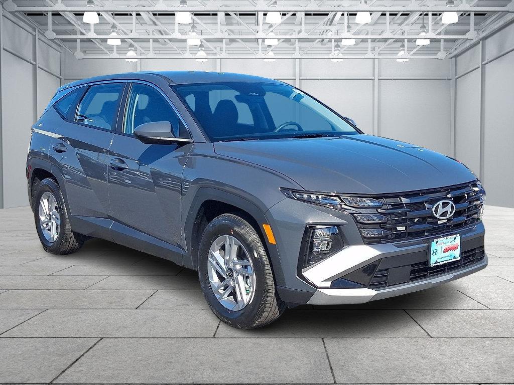 New 2026 Hyundai TUCSON SE