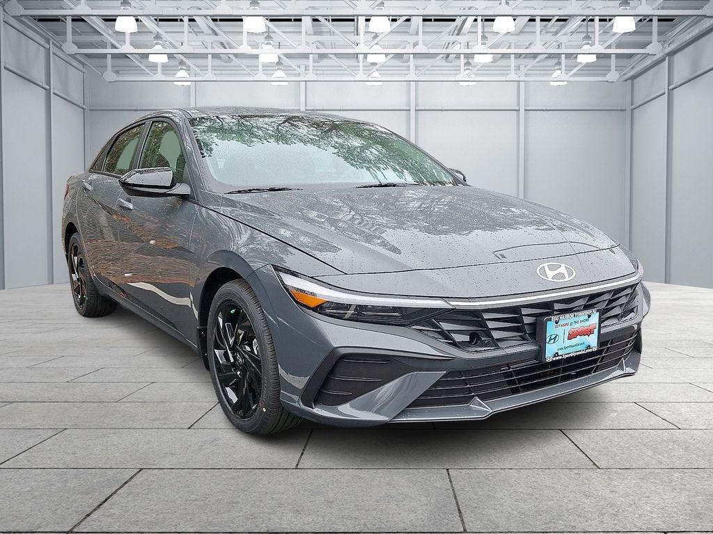 New 2026 Hyundai ELANTRA Sport