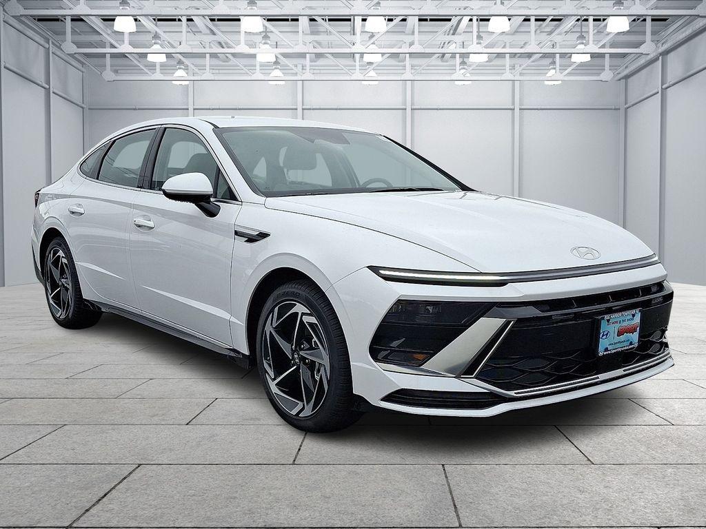 New 2026 Hyundai SONATA SEL