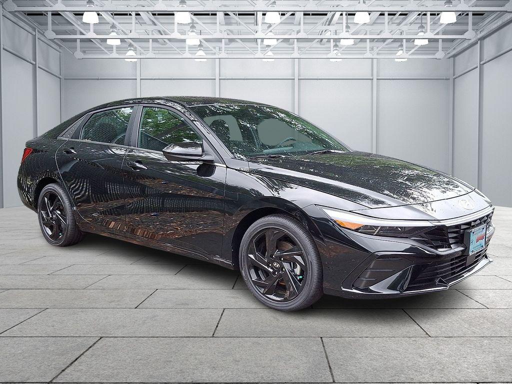 New 2026 Hyundai ELANTRA Sport