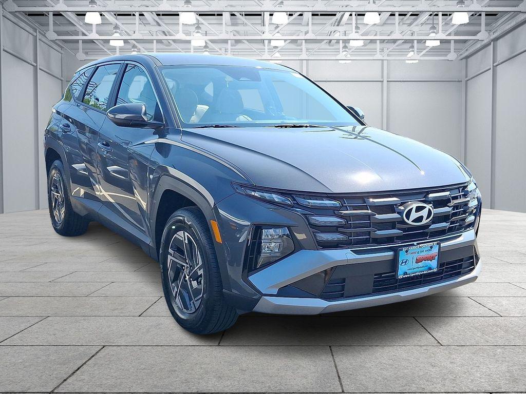 New 2026 Hyundai TUCSON Hybrid Blue SE