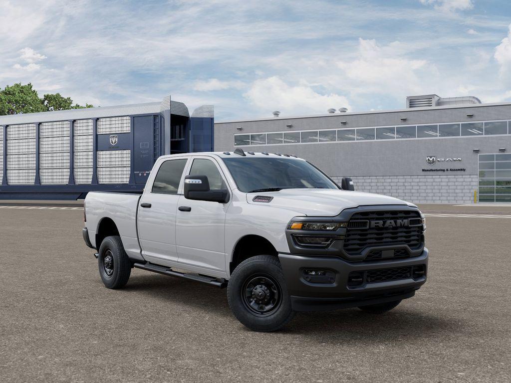 New 2026 RAM 2500 Tradesman Crew Cab 4x4 6'4' Box