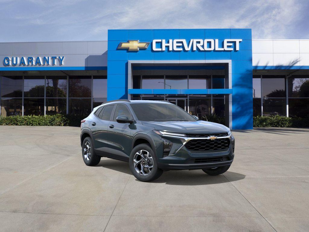 New 2026 Chevrolet Trax LT