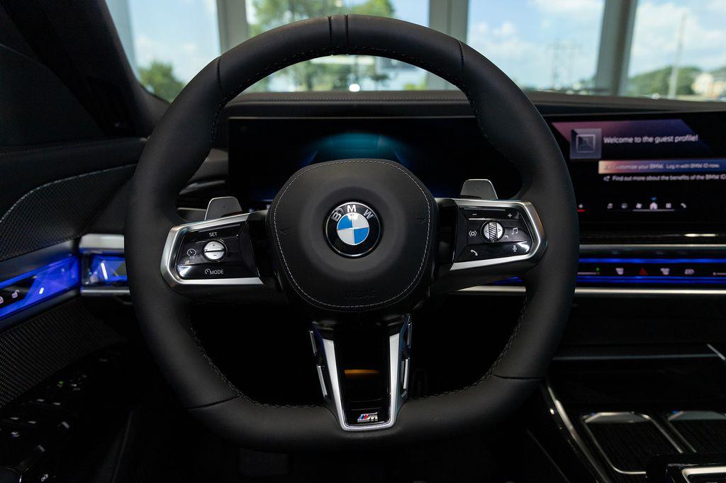 صورة 6 لـ 2026 BMW 740 XDRIVE