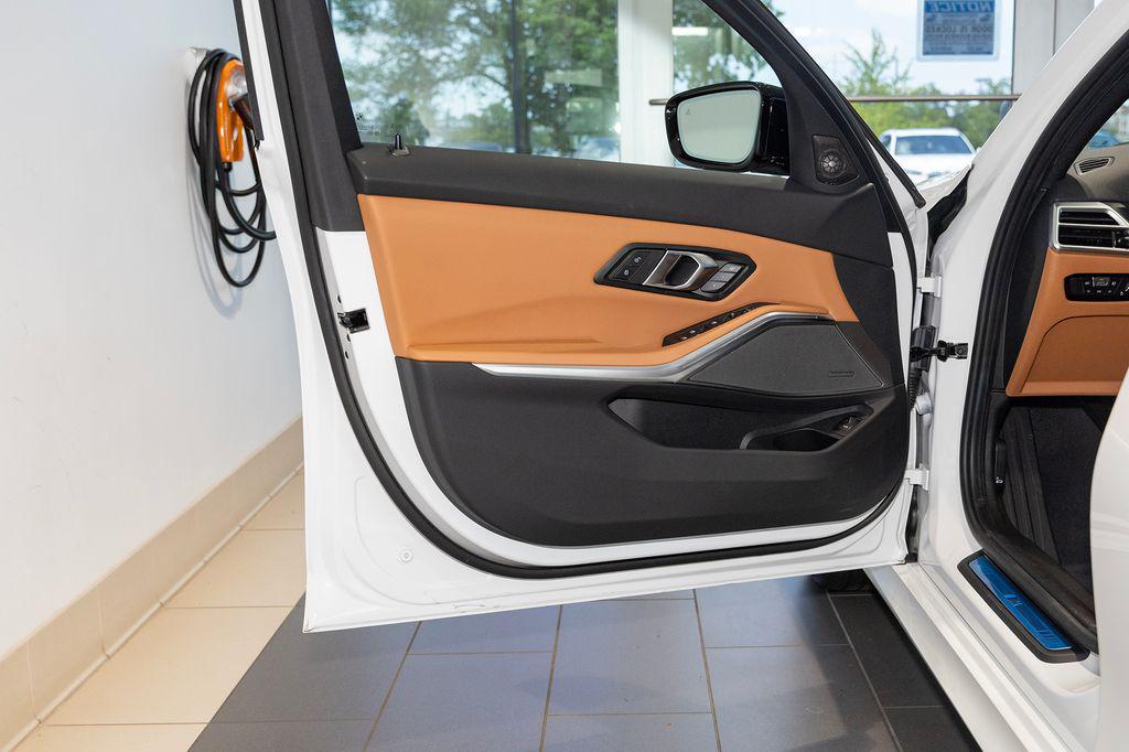 2026 BMW 330 XDRIVE — миниатюра 19