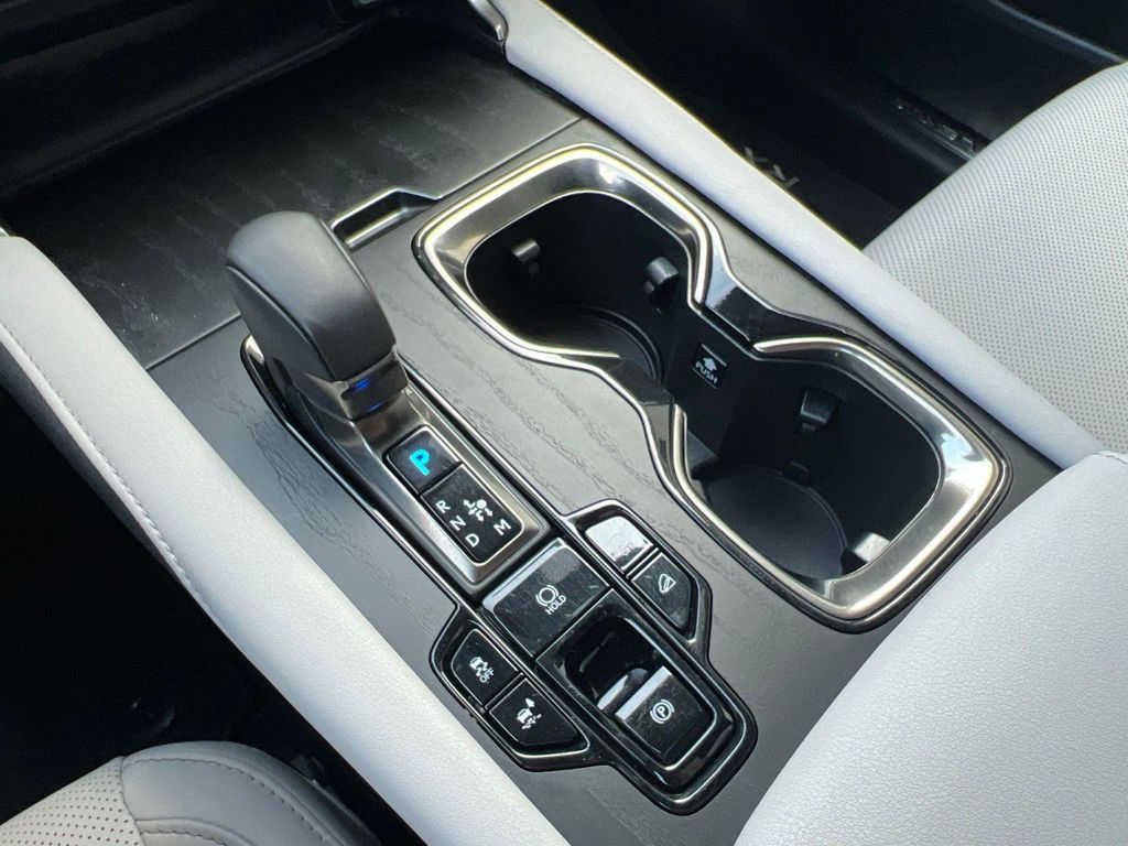 صورة مصغرة 42 لـ 2024 Lexus RX 350 PREMIUM
