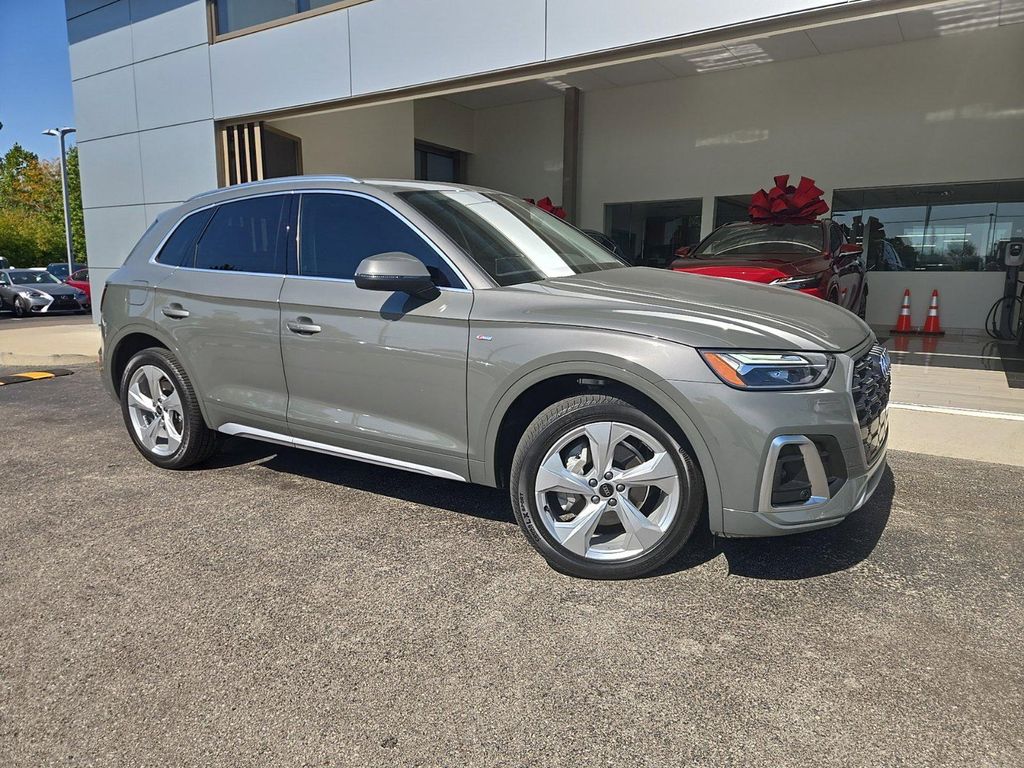 صورة 3 لـ 2023 AUDI Q5 45 S LINE PREMIUM PLUS