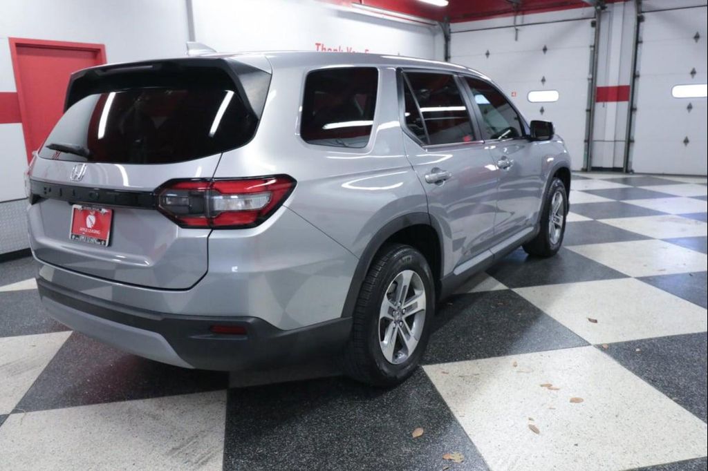 2023 Honda PILOT 2WD EX-L 7 PASSENGER — фото 8
