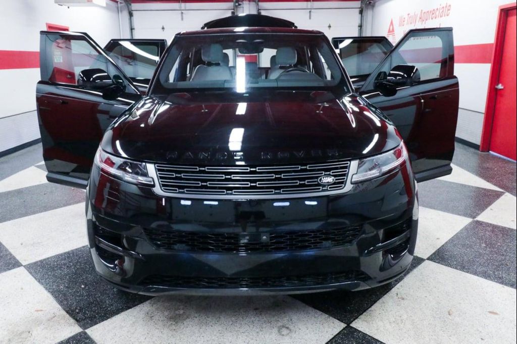 2025 LAND Rover RANGE ROVER SPORT P360 S — миниатюра 31