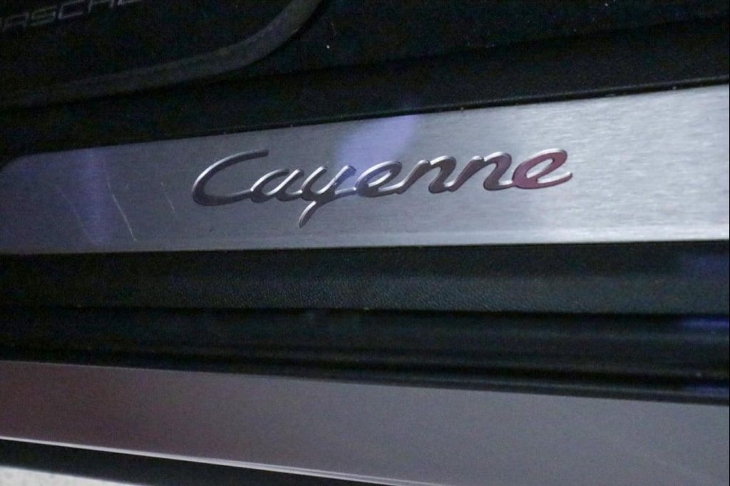 2021 Porsche CAYENNE 缩略图 15
