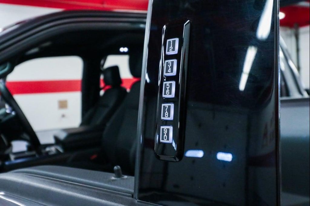 صورة مصغرة 22 لـ 2024 FORD F-150 XLT