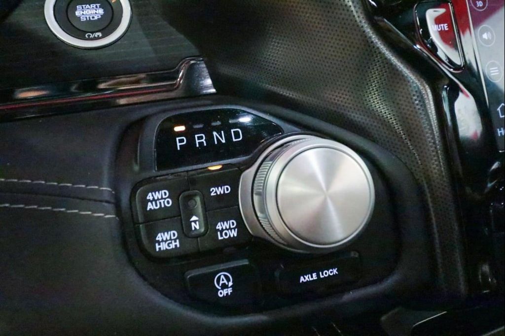 2024 RAM 1500 LIMITED 缩略图 13