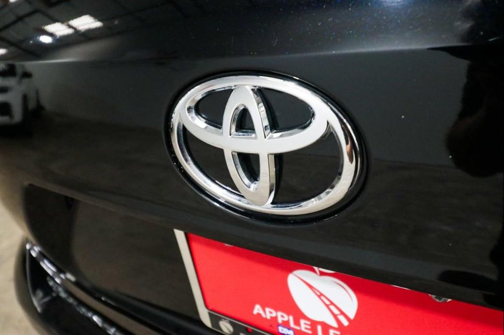 2022 Toyota HIGHLANDER LE 缩略图 29