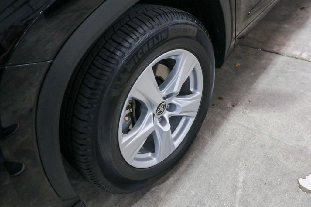2022 Toyota HIGHLANDER LE 缩略图 37