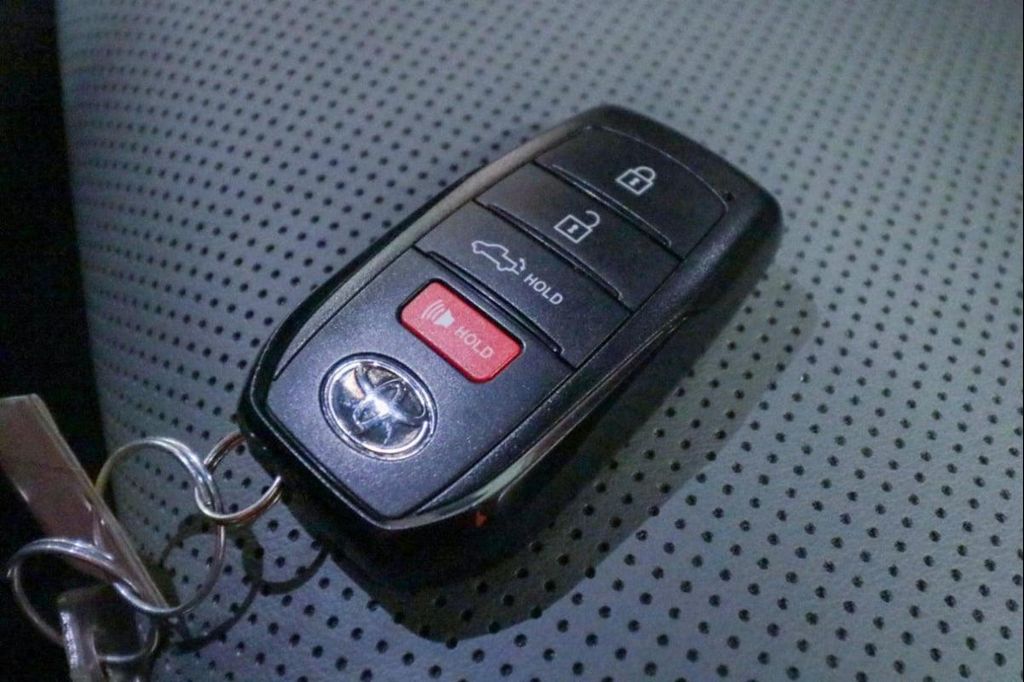 صورة مصغرة 25 لـ 2025 Toyota TACOMA HYBRID TRAILHUNTER