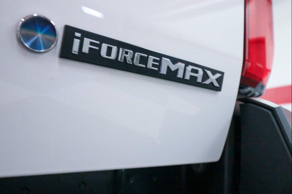صورة مصغرة 35 لـ 2025 Toyota TACOMA HYBRID TRAILHUNTER