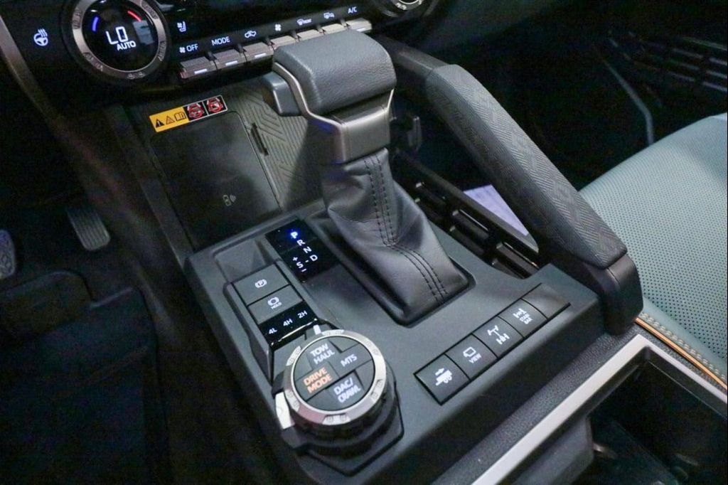 صورة مصغرة 20 لـ 2025 Toyota TACOMA HYBRID TRAILHUNTER