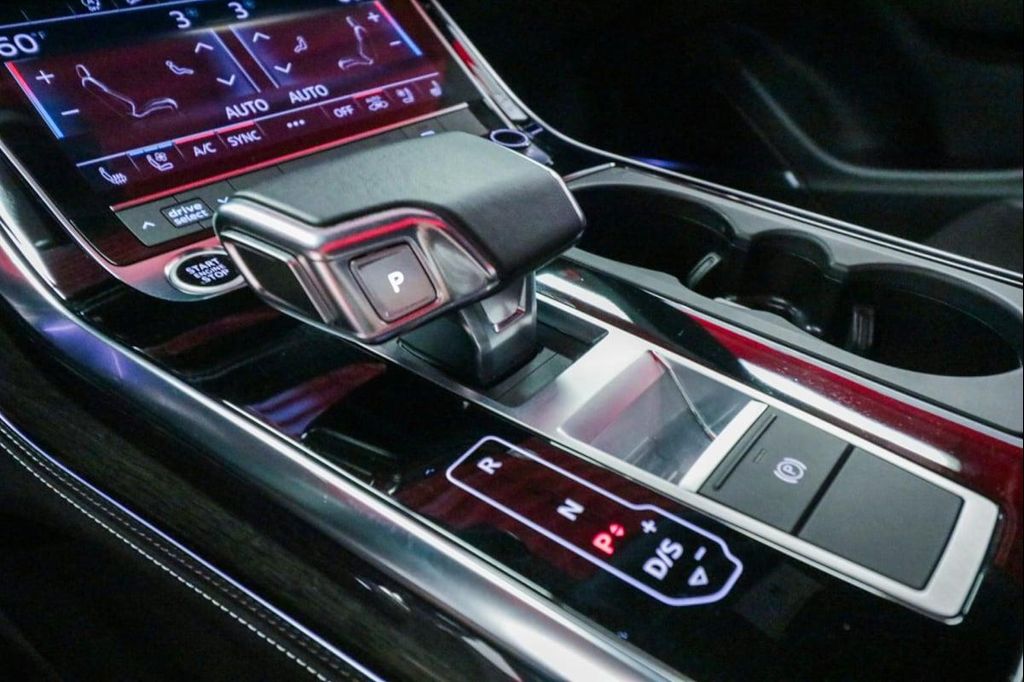 2024 AUDI Q8 55 PREMIUM PLUS — миниатюра 20