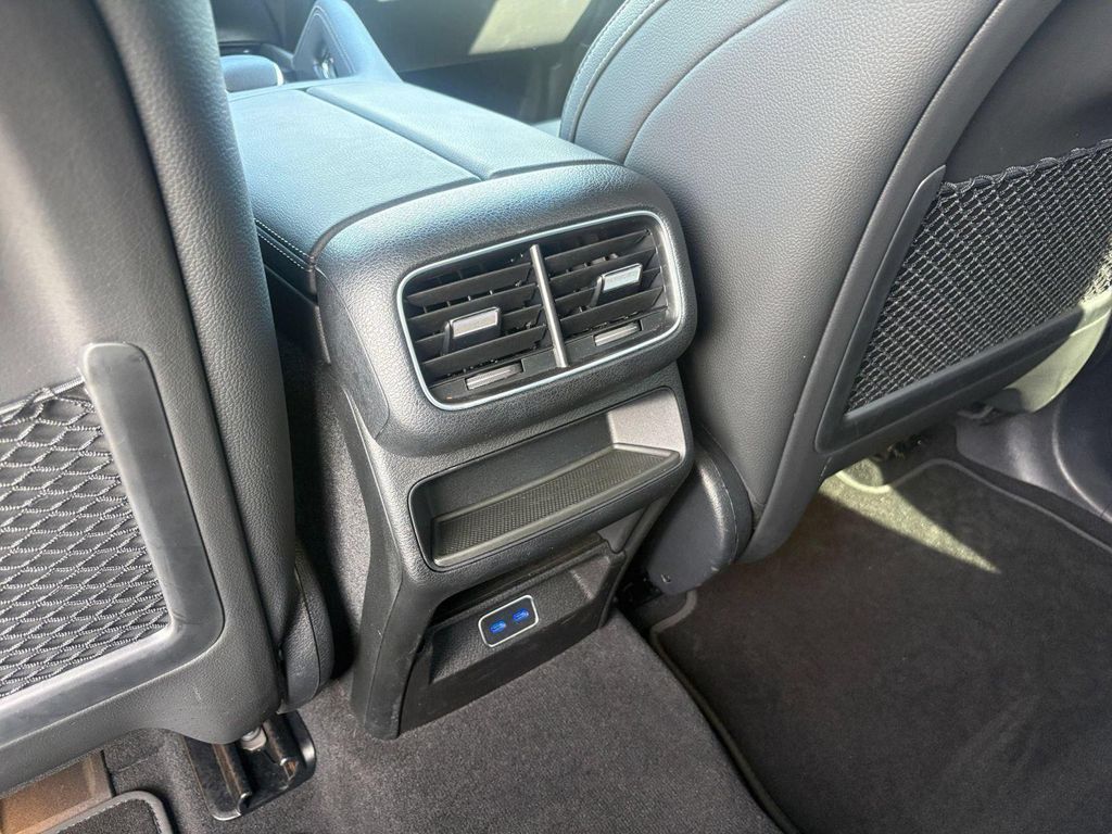 2026 Mercedes-BENZ GLE 缩略图 21