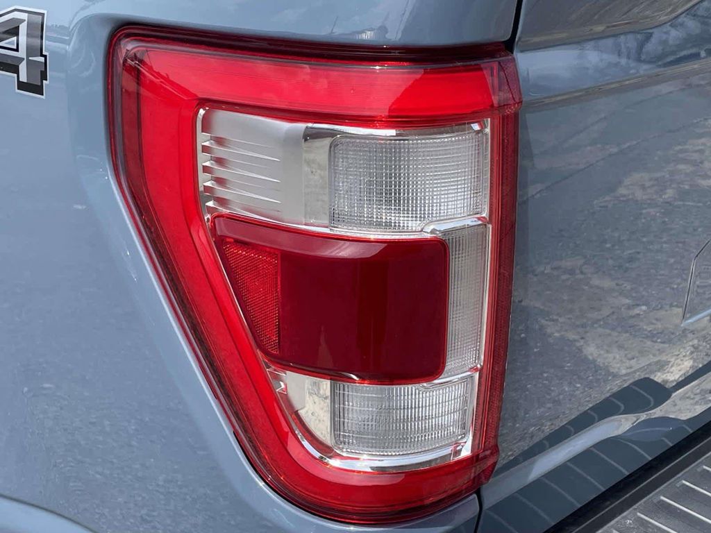 FORD F-150 LARIAT - 10