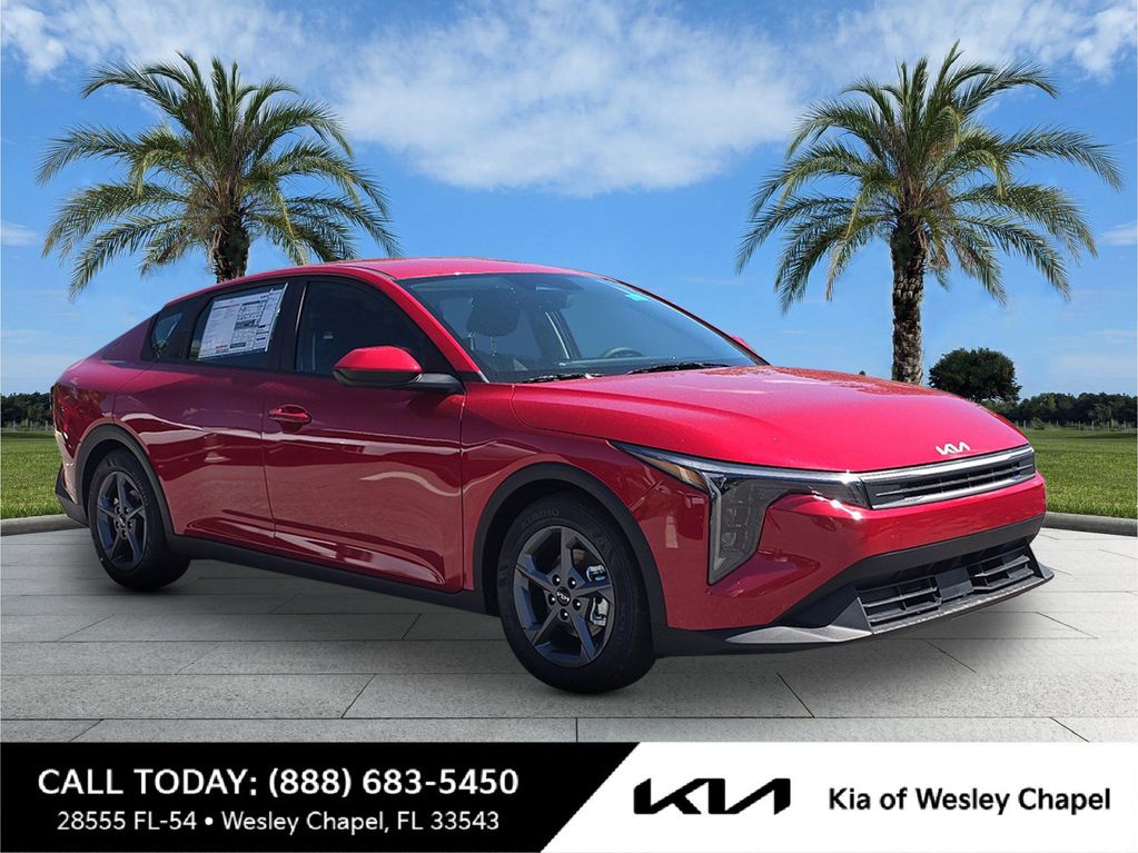 New 2026 Kia K4 LXS
