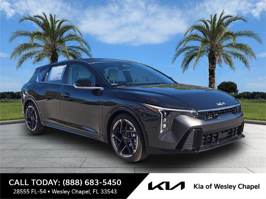 New 2026 Kia K4 GT-Line
