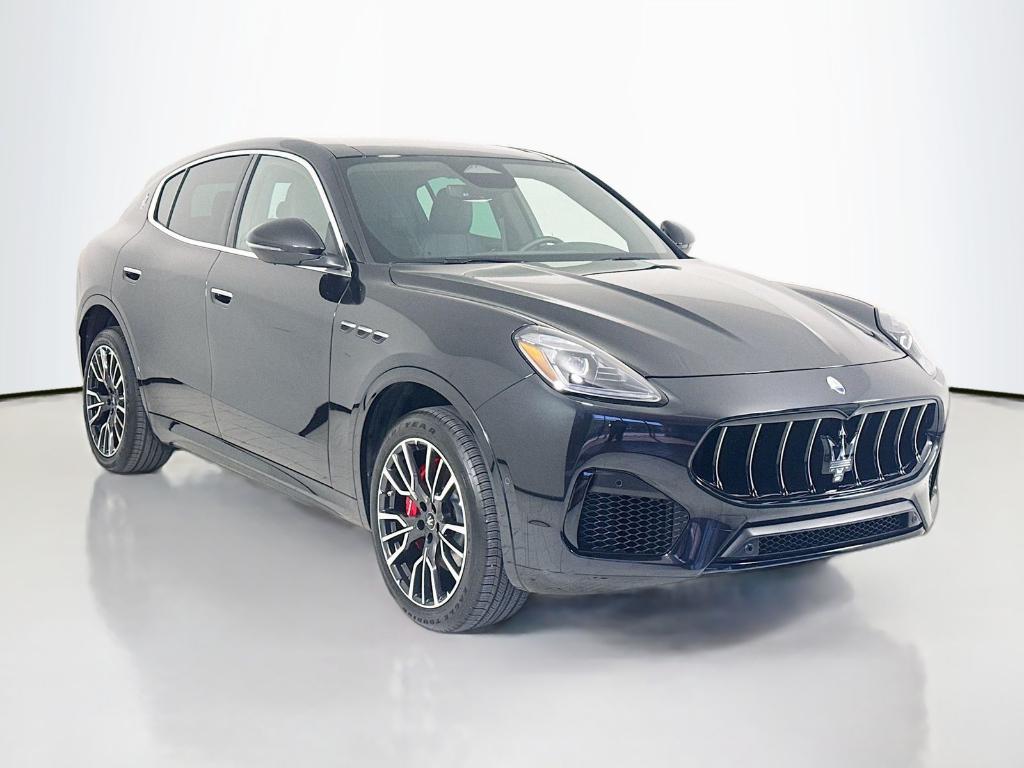 New 2025 Maserati Grecale Base