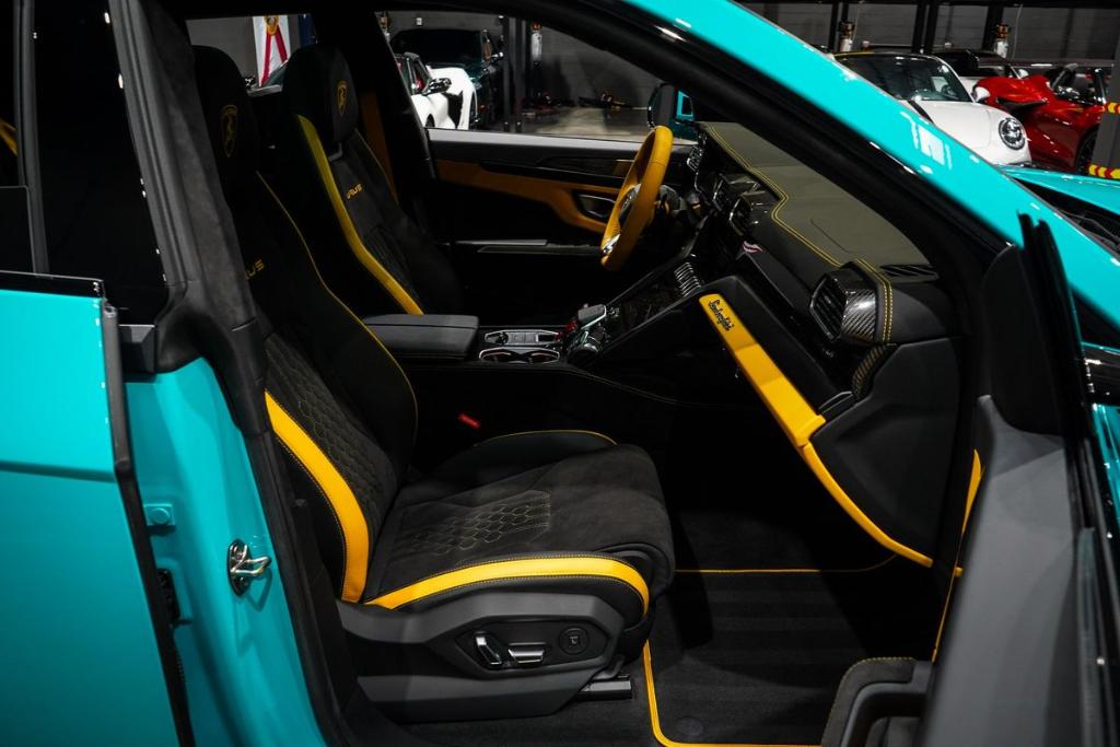 صورة مصغرة 31 لـ 2024 Lamborghini URUS S