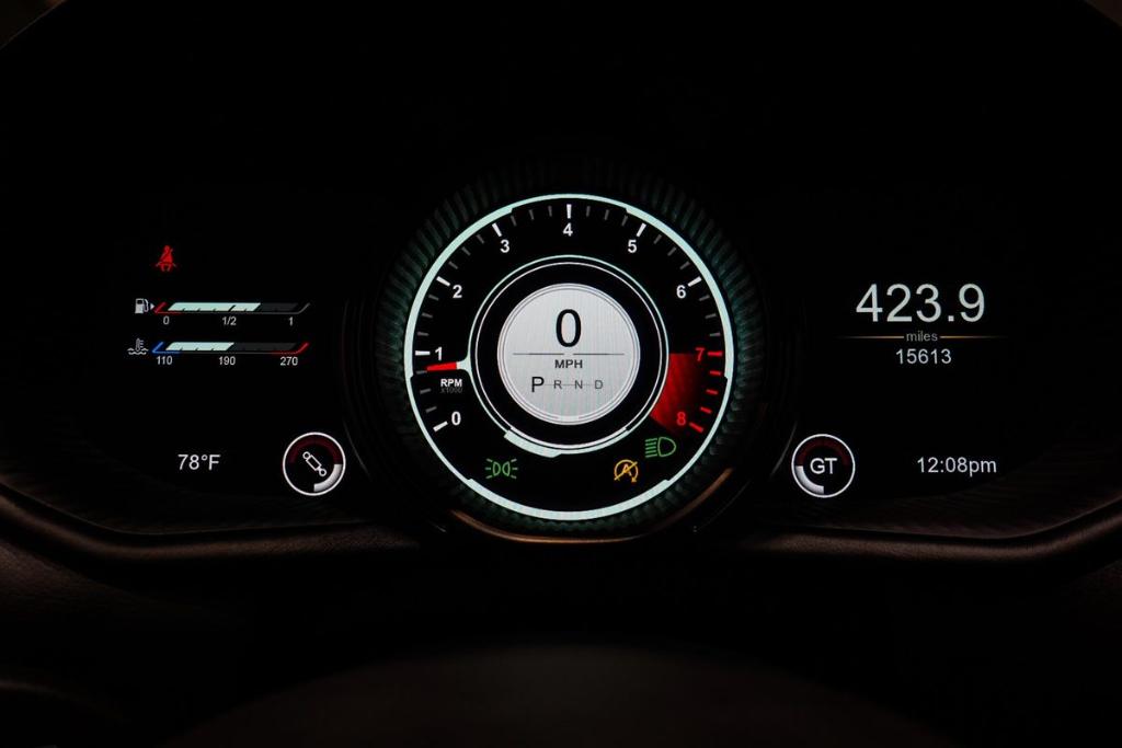 2020 Aston Martin DB11 V8 缩略图 44