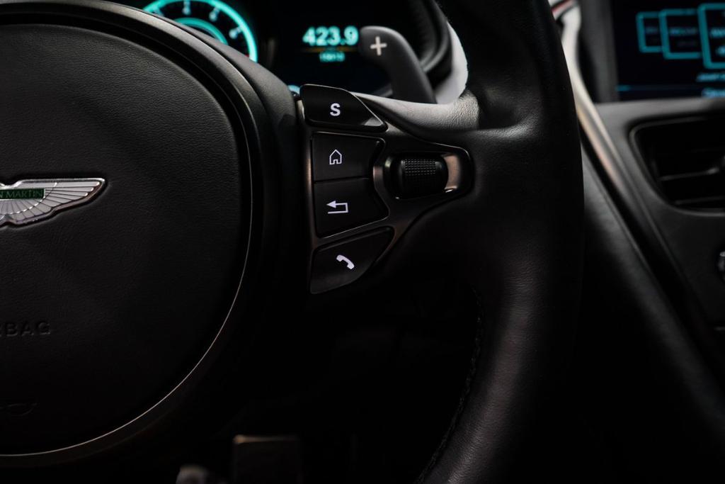 2020 Aston Martin DB11 V8 缩略图 46