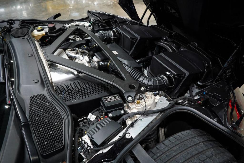 2020 Aston Martin DB11 V8 缩略图 57