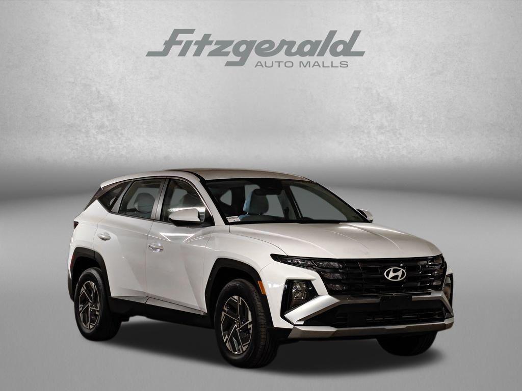 New 2026 Hyundai TUCSON Hybrid Blue SE