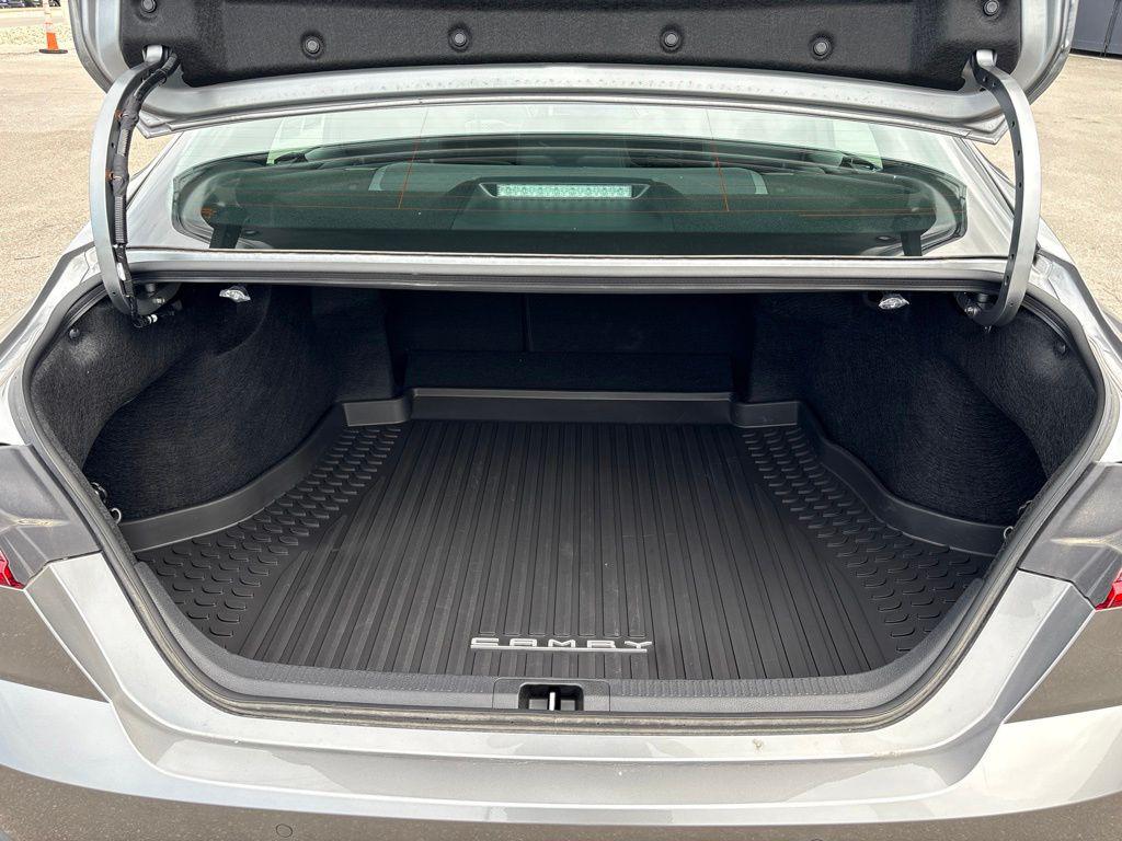 صورة مصغرة 25 لـ 2025 Toyota CAMRY XSE