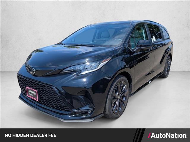 New 2026 Toyota Sienna XSE 7 Passenger