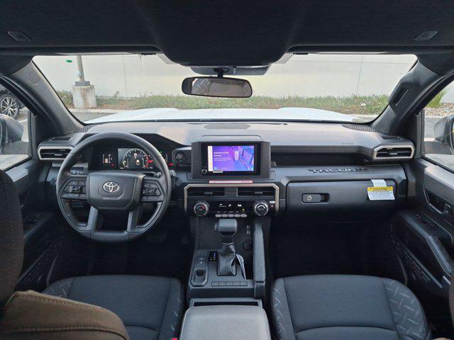 2026 Toyota TACOMA SR 缩略图 15