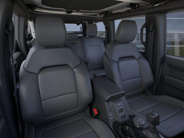 FORD BRONCO - 10